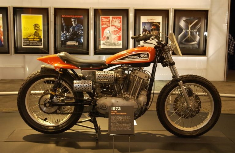 flat-track-k-nigin-harley-davidson-xr-750-moto-ch