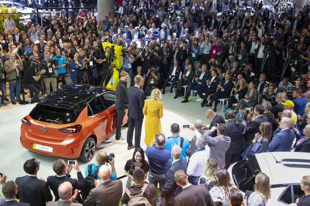 Opel-Stand an der IAA 2019. Foto: ampnet