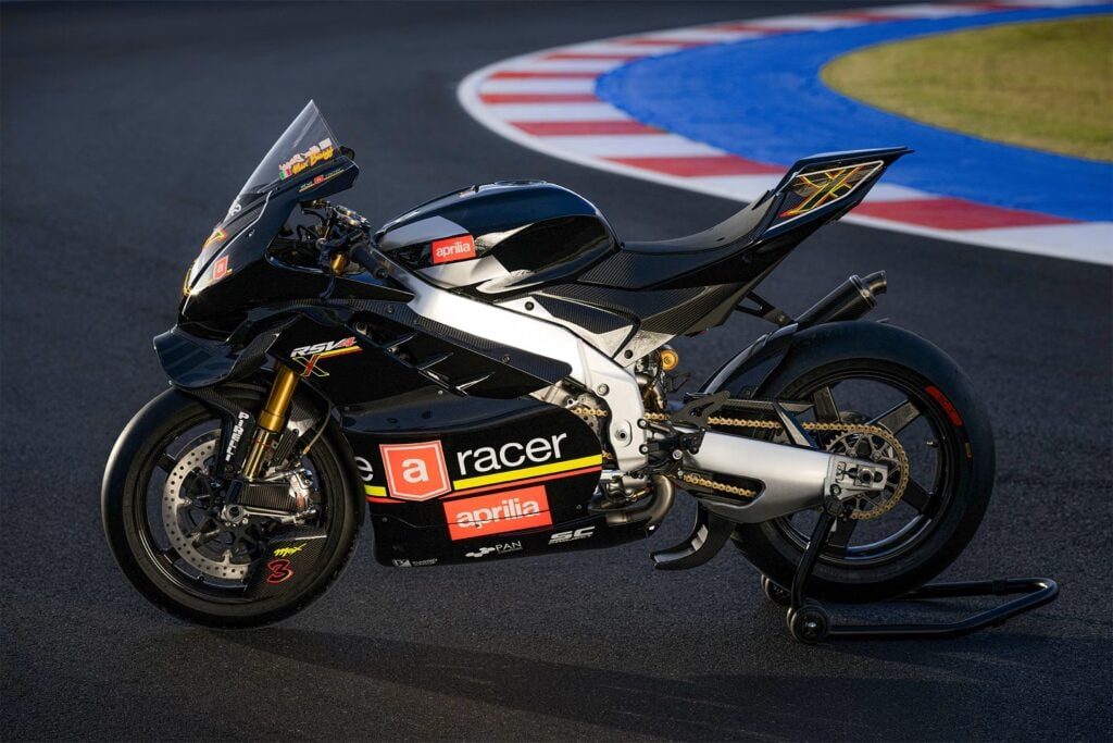 Aprilia RSV4 X ex3ma